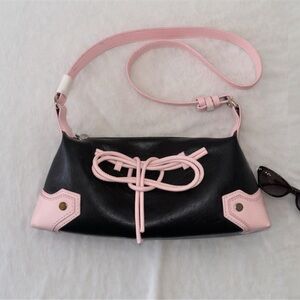 NWOT Pink & Black Bow Shoulder Bag